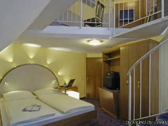 Фото Hotel am Schillerpark