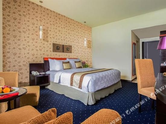 Фото Swiss-Belhotel Silae Palu