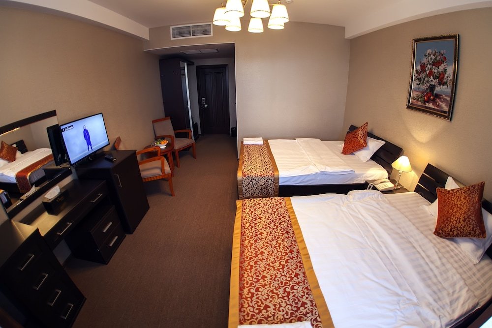 Фото Classic Hotel