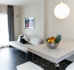 Home Club Suite Hotel