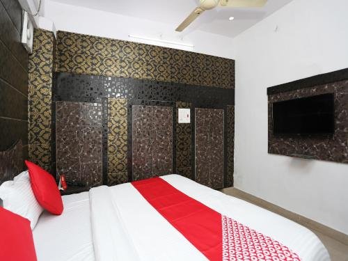 Фото Oyo 18782 Hotel Mannat