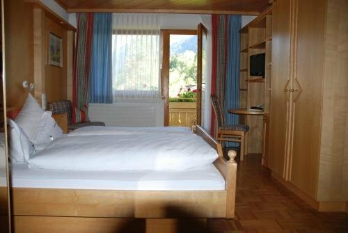 Hotel Pension Rudolph, Vorarlberg, photo