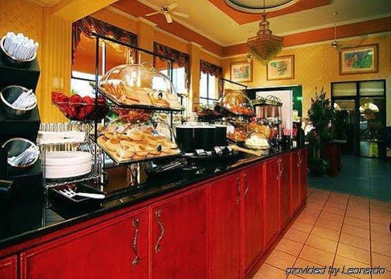 Фото Comfort Inn Sun City Center - Tampa South