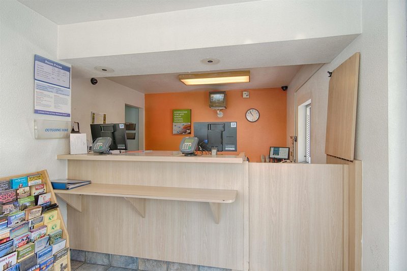 Фото Motel 6 Reno, Nv - Virginia Plumb