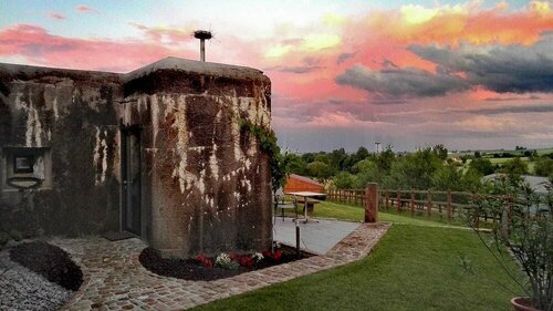 Гостиница Au Bunker 67 в Агно-Висамбуре