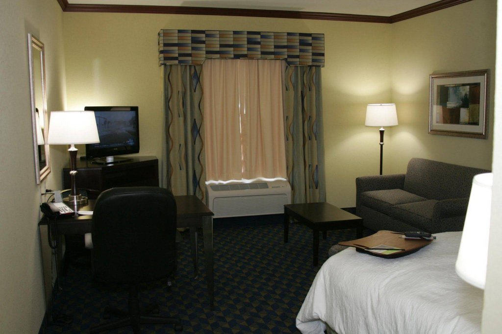 Фото Hampton Inn Alice