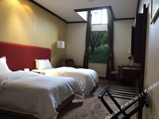 Фото Tianjin Warner International Golf Club