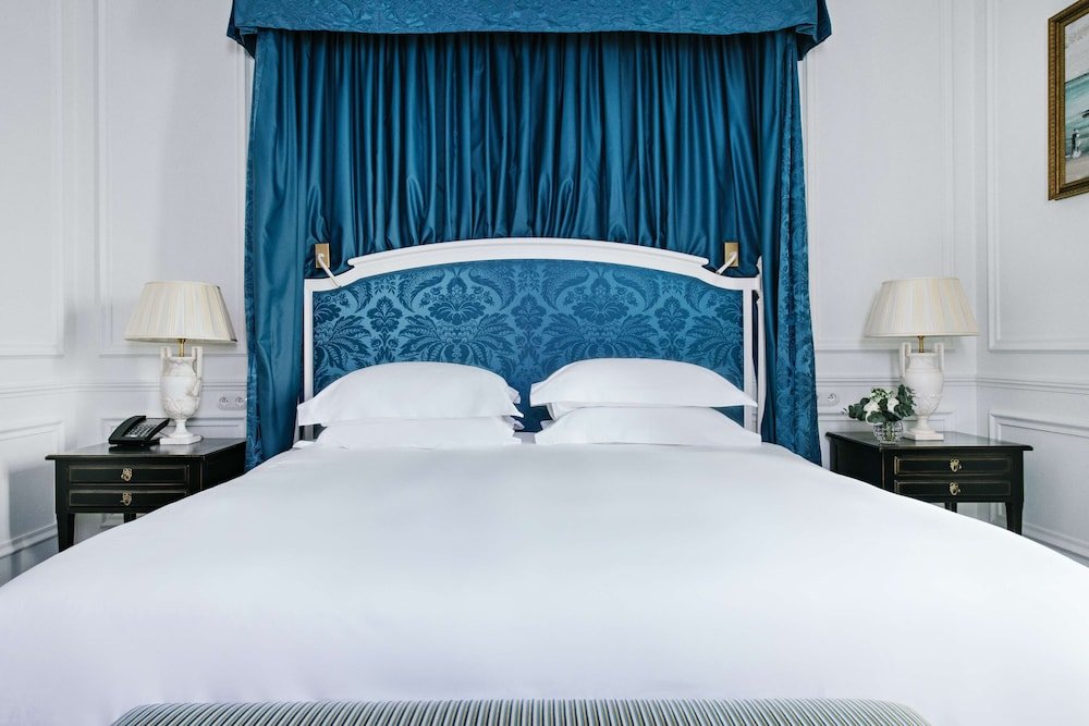 Фото Hôtel Du Palais