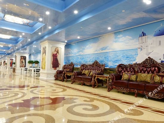 Фото Hunan WanJiaLi World Trade Hotel