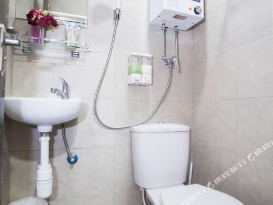 Фото Happy Peach Guest House