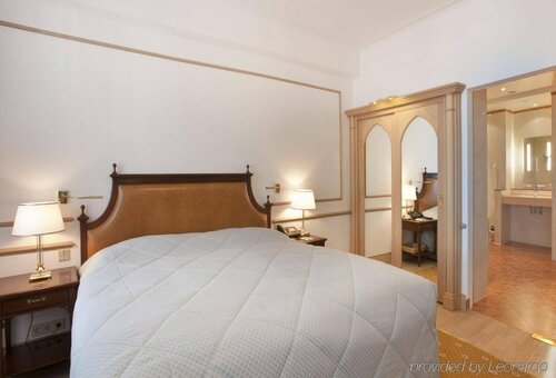 Гостиница Grand Hotel Cravat в Люксембурге