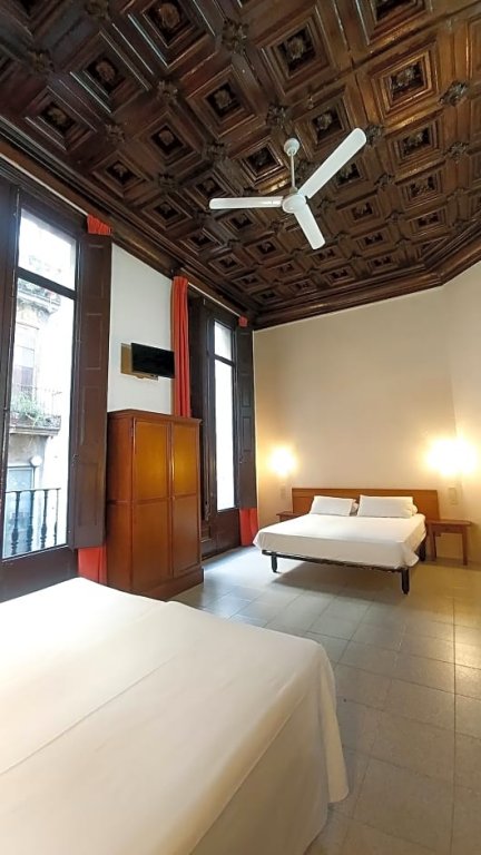 Фото AinB Gothic-Jaume I Apartments