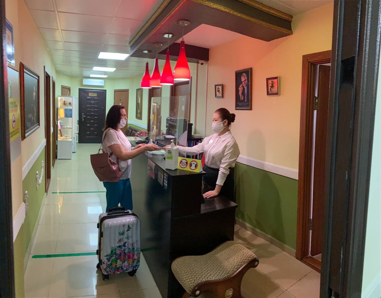 Фото отеля 1