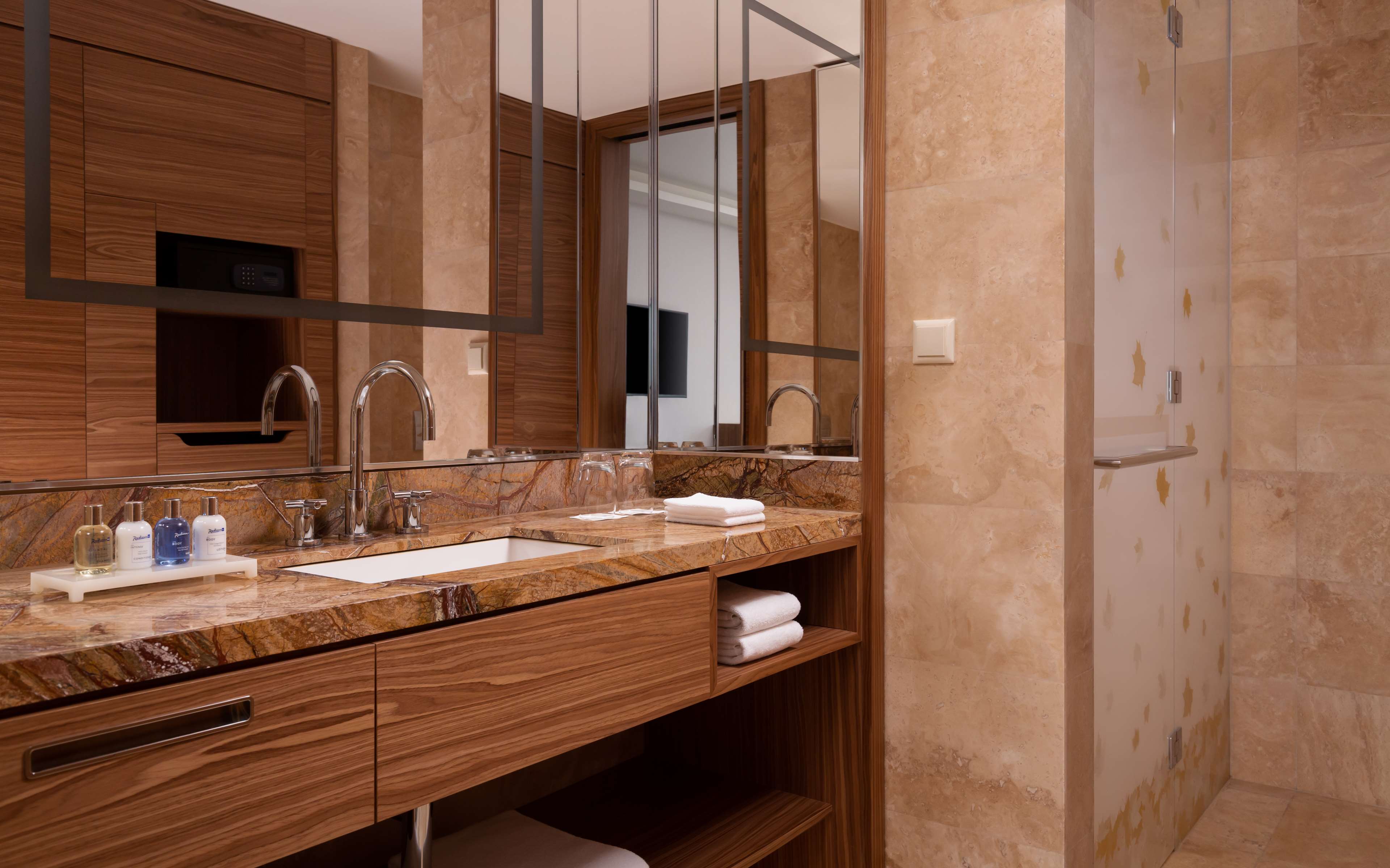 Фото Radisson Blu Олимпийский, Москва