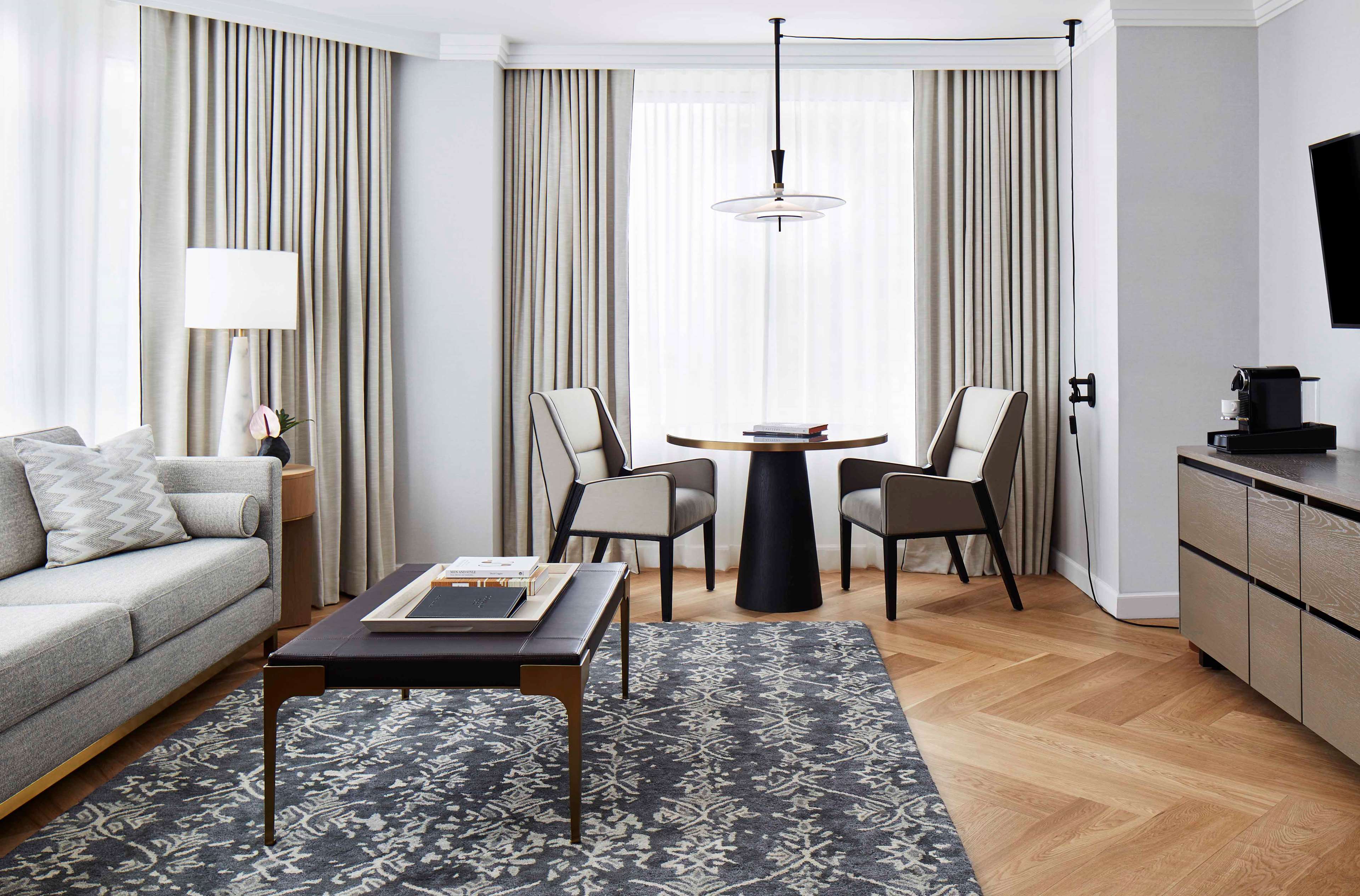 Фото Отель The Luxury Manhattan Midtown