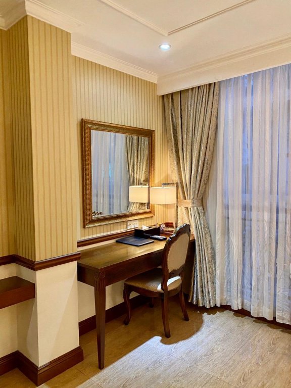 Фото Central Hotel and Residences