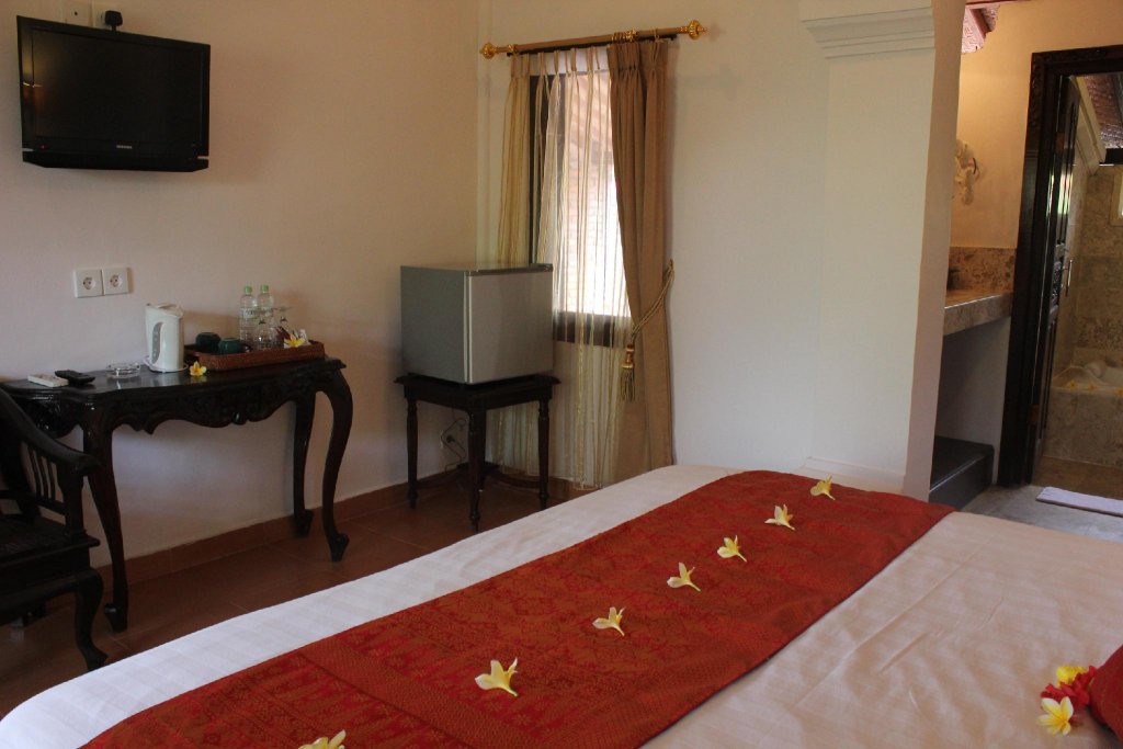 Фото Puri Cantik Bungalow