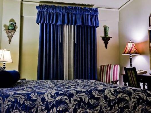 Фото Menger Hotel