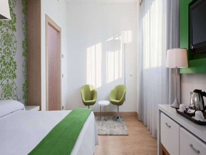 Фото NH Campo Cartagena