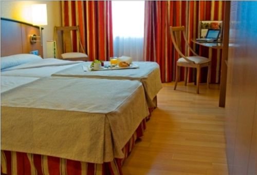 Фото Hotel Albret