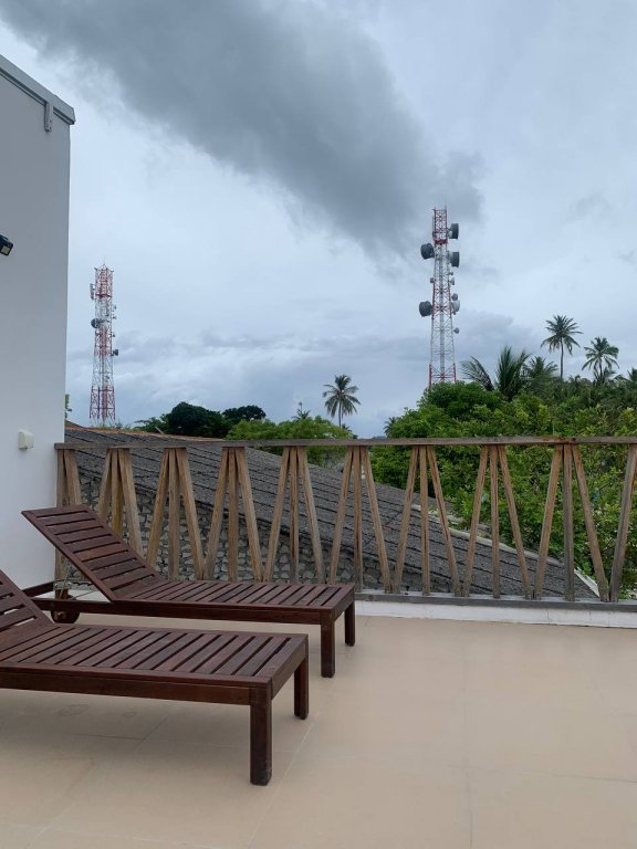 Фото Violet Inn Hotel