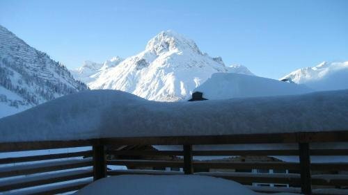 Гостиница Chalet Hus Hörili