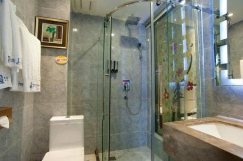 Фото Zhuhai Biwan Hotel