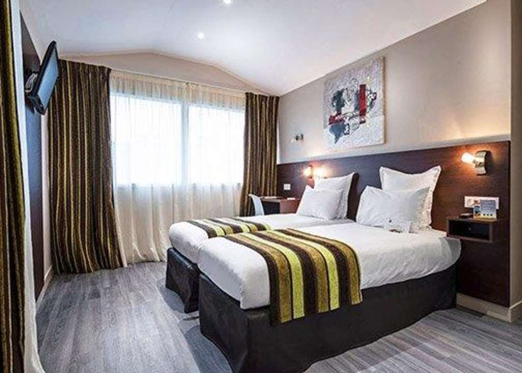 Фото Comfort Hotel Champigny Sur Marne