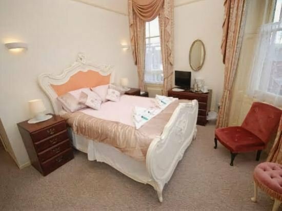 Hotel Caprera, Sandown, photo