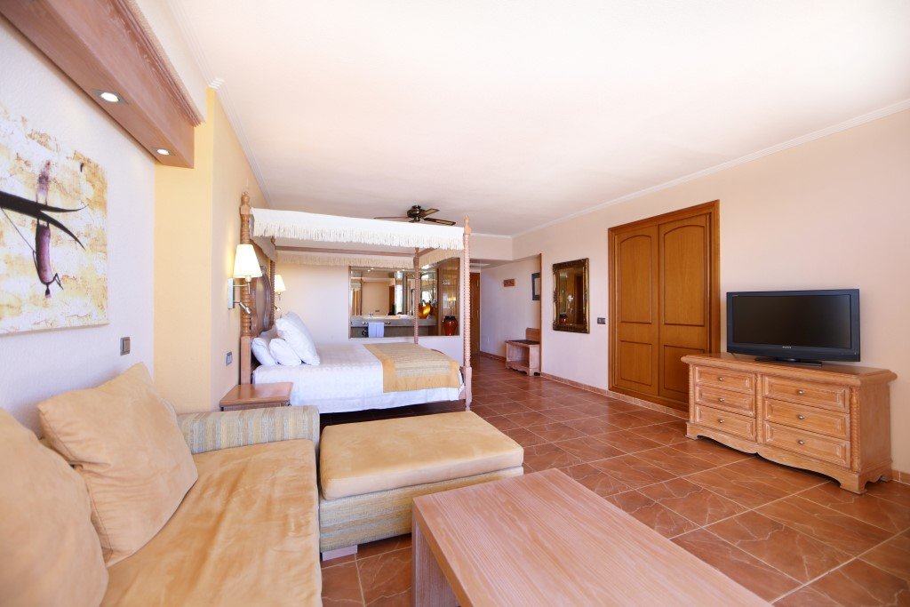 Фото Iberostar Selection Jardín del Sol Suites