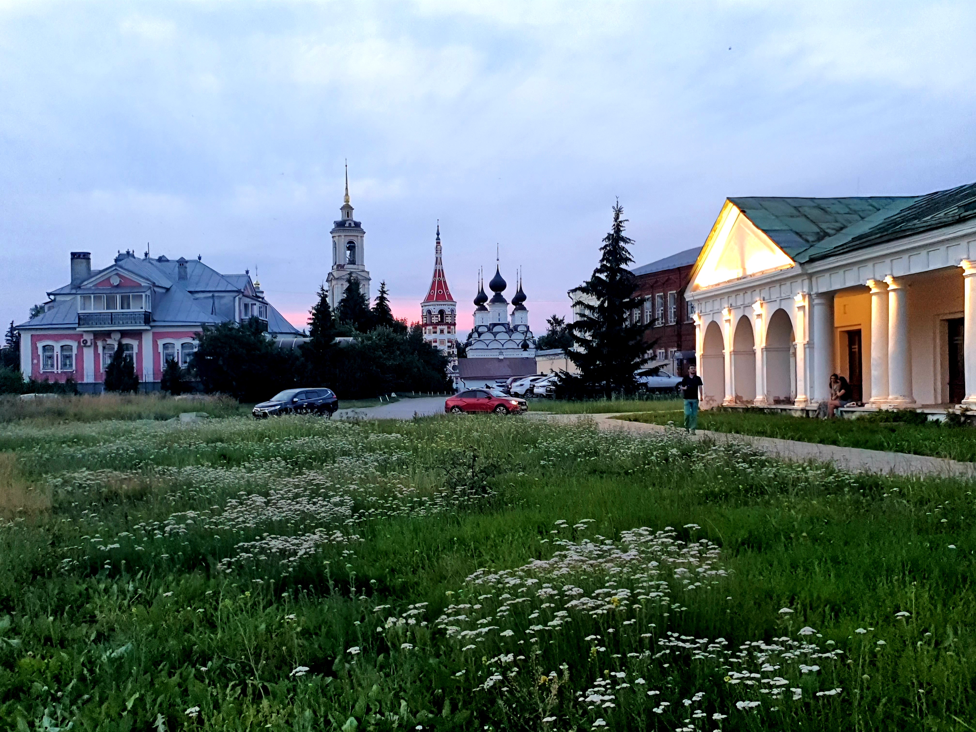 Фото Театральный