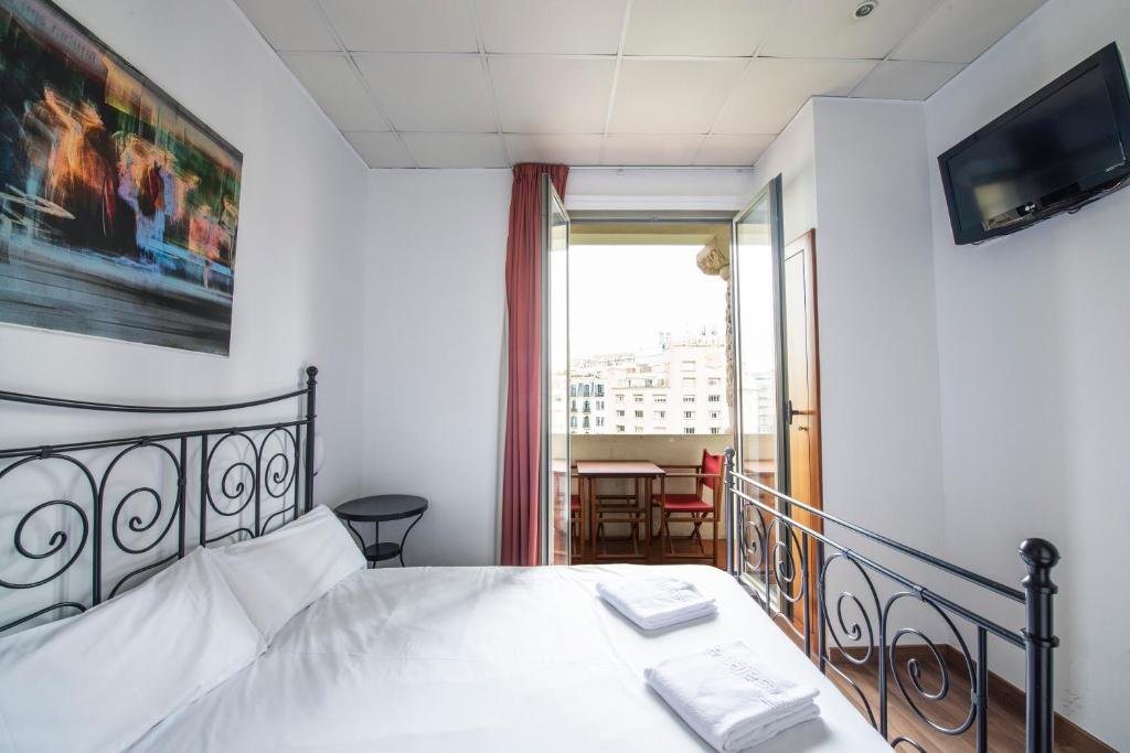 Фото Safestay Passeig de Gracia