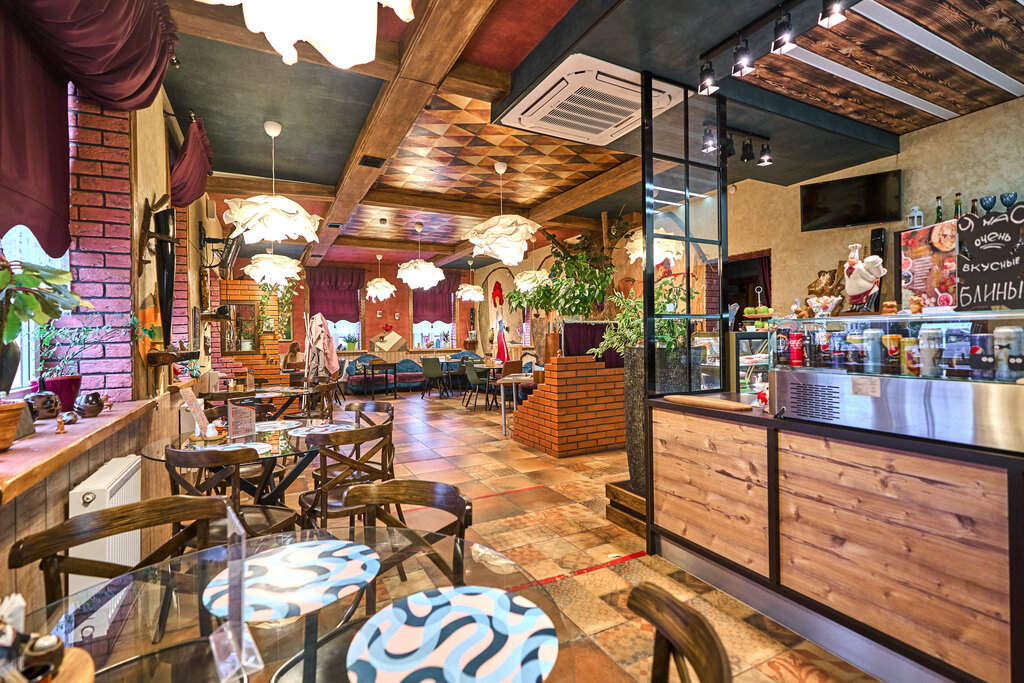 مقهى Art-cafe Dvorik Brodyachey koshki ، ، صورة