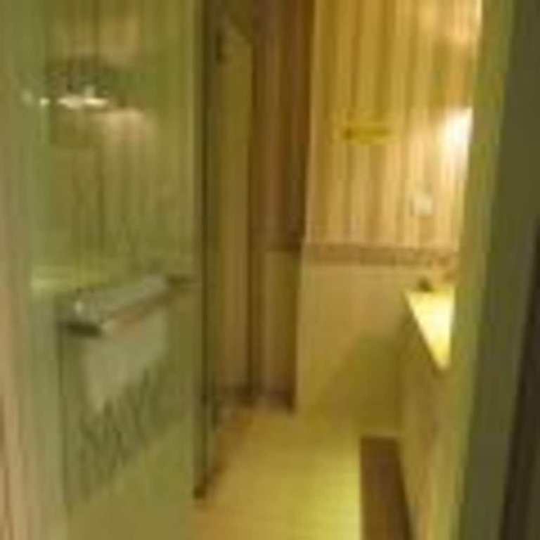 Фото Seeker Hotel