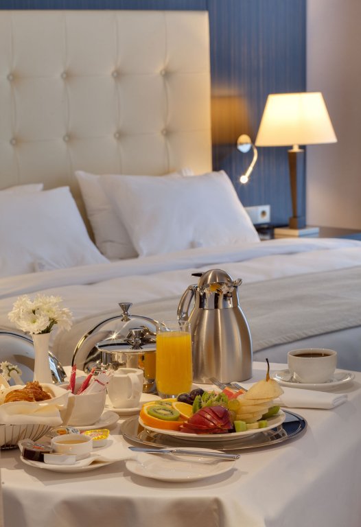 Фото Crowne Plaza Borjomi 