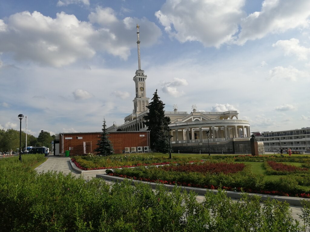 Автовокзал, автостанция Автобусная станция Речной вокзал, Москва, фото