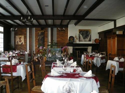 Hotel Hôtel du Commerce, Charente, photo