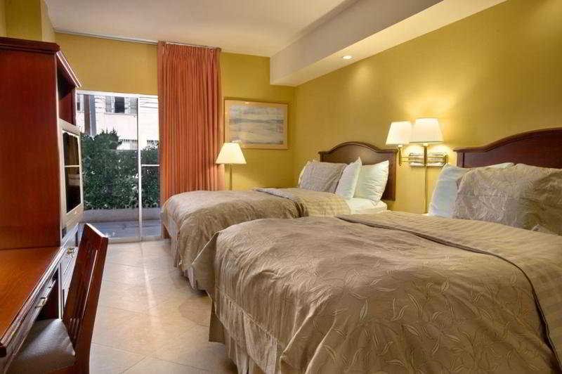 Фото The Hollywood Hotel