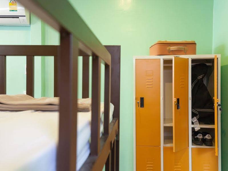 Фото Samsen Street Hotel