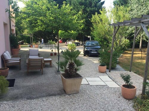 Гостиница Merveilleuses chambres d'hôtes à Panazol в Лиможе