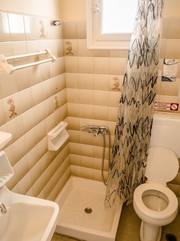 Фото A1 Princess Sissy Ios Hotel & Hostel
