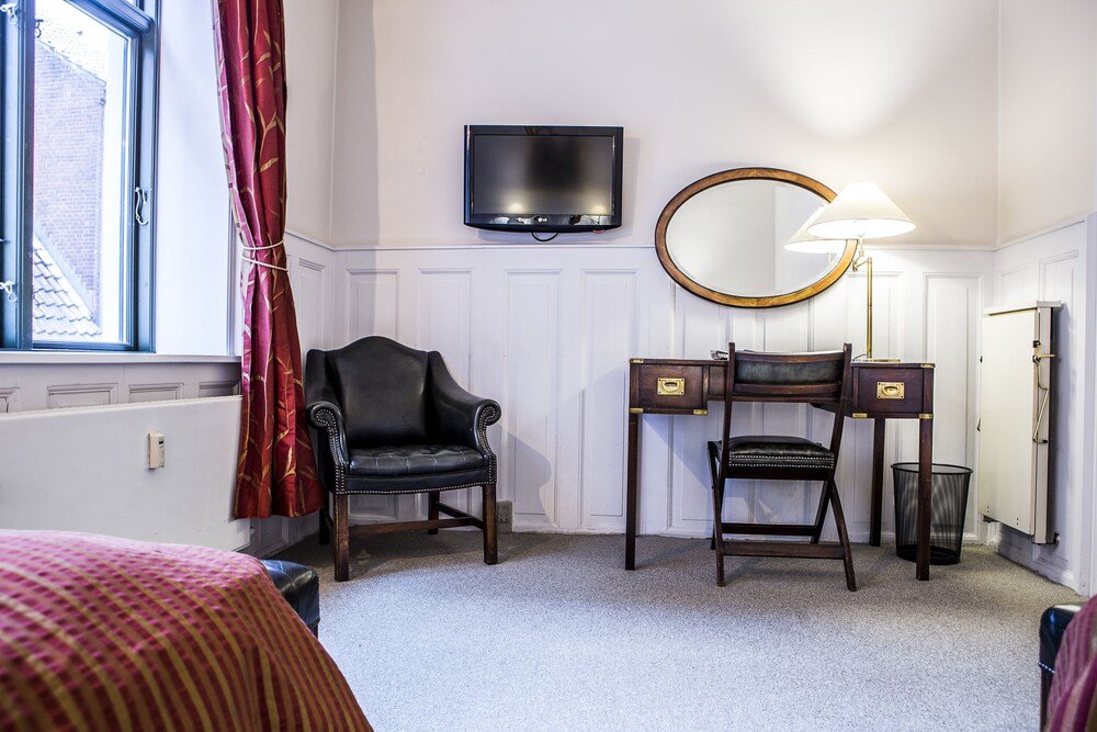 Фото Hotel Hamlet