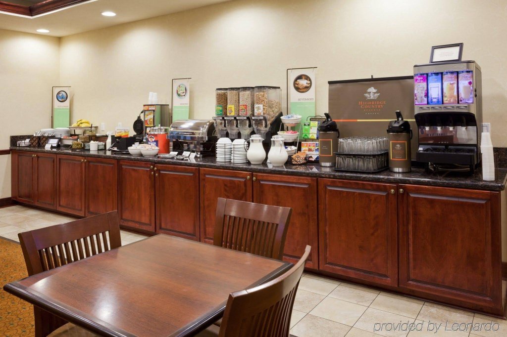 Фото Country Inn & Suites by Radisson, St. Petersburg - Clearwater, Fl