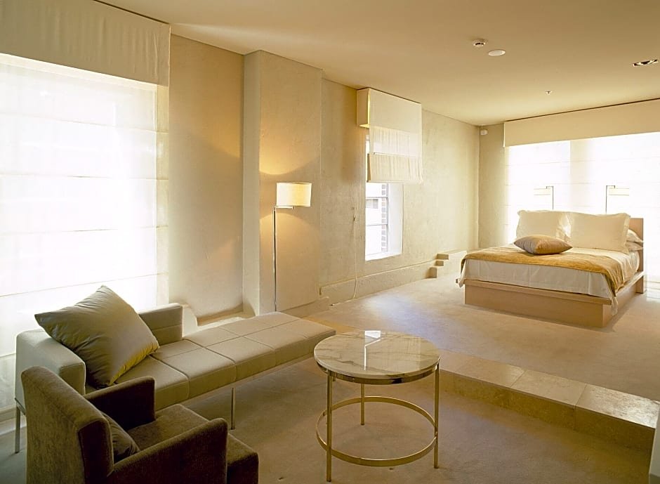 Фото Establishment Hotel