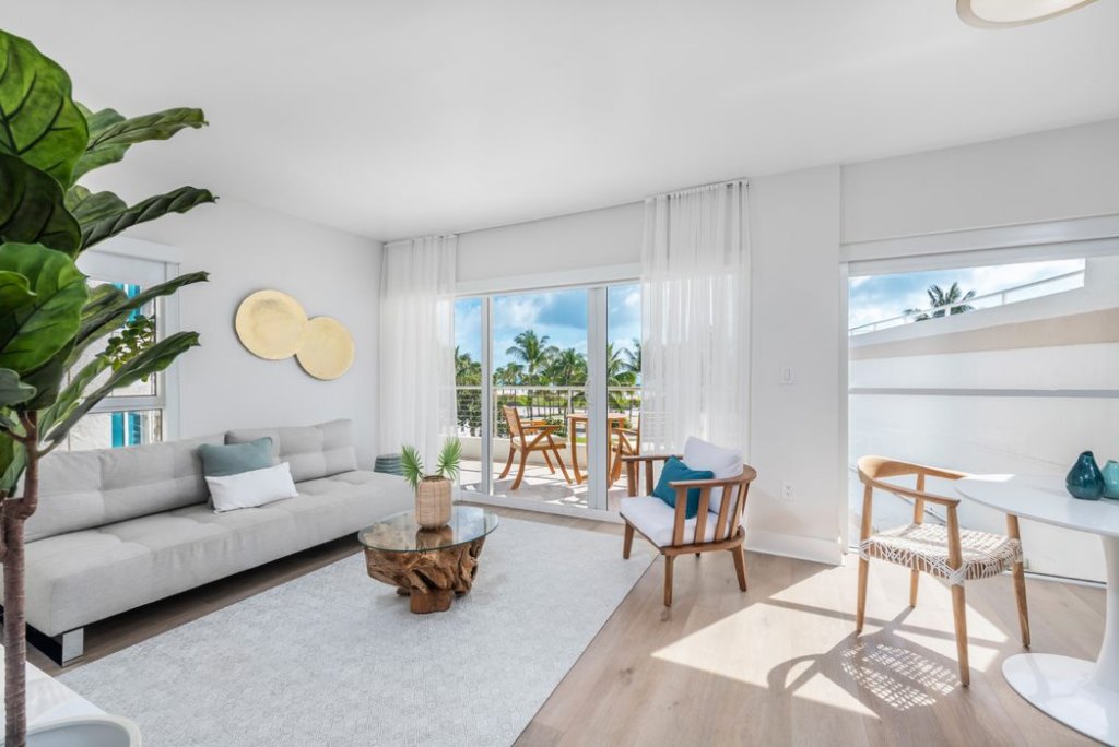 Фото Bentley Hotel South Beach