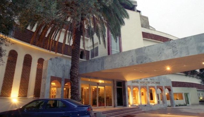 Фото отеля 1