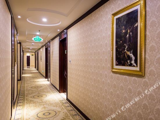 Фото Vienna Hotel Shanghai Puong Jinqiao Park