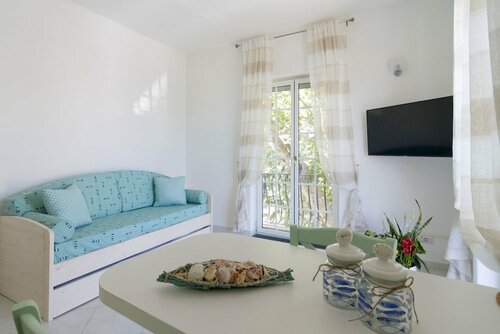 Гостиница Aquamarine Relaxing Capri Suites в Капри