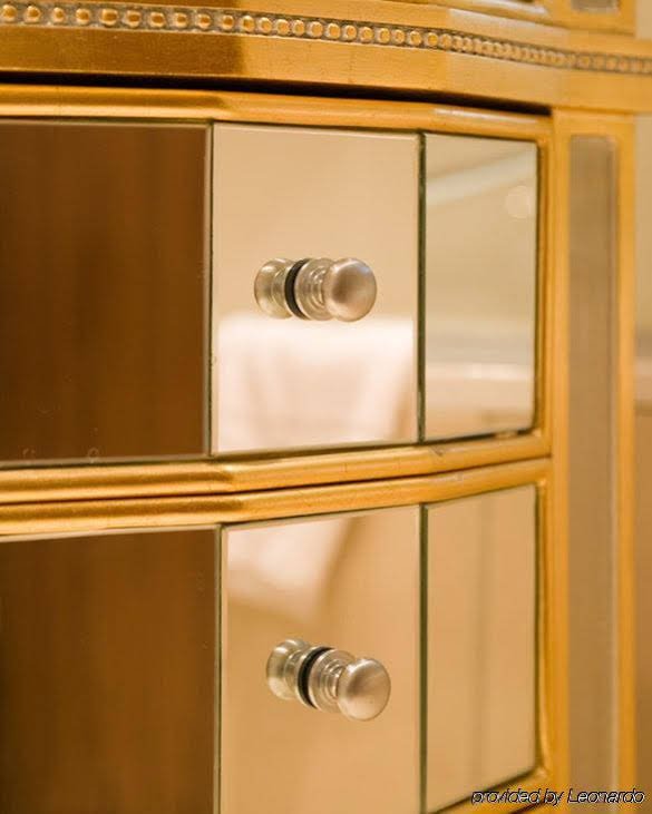 Фото Ashburn Hotel