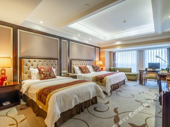 Фото Chengdu Jinlong Hotel